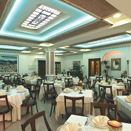 Hotel Ristorante La Siesta Pietrapaola Extérieur photo